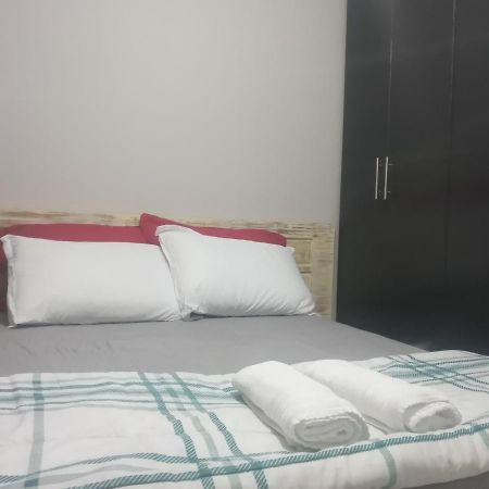 Elegante Apartamento No Centro De Curitiba Ngoại thất bức ảnh
